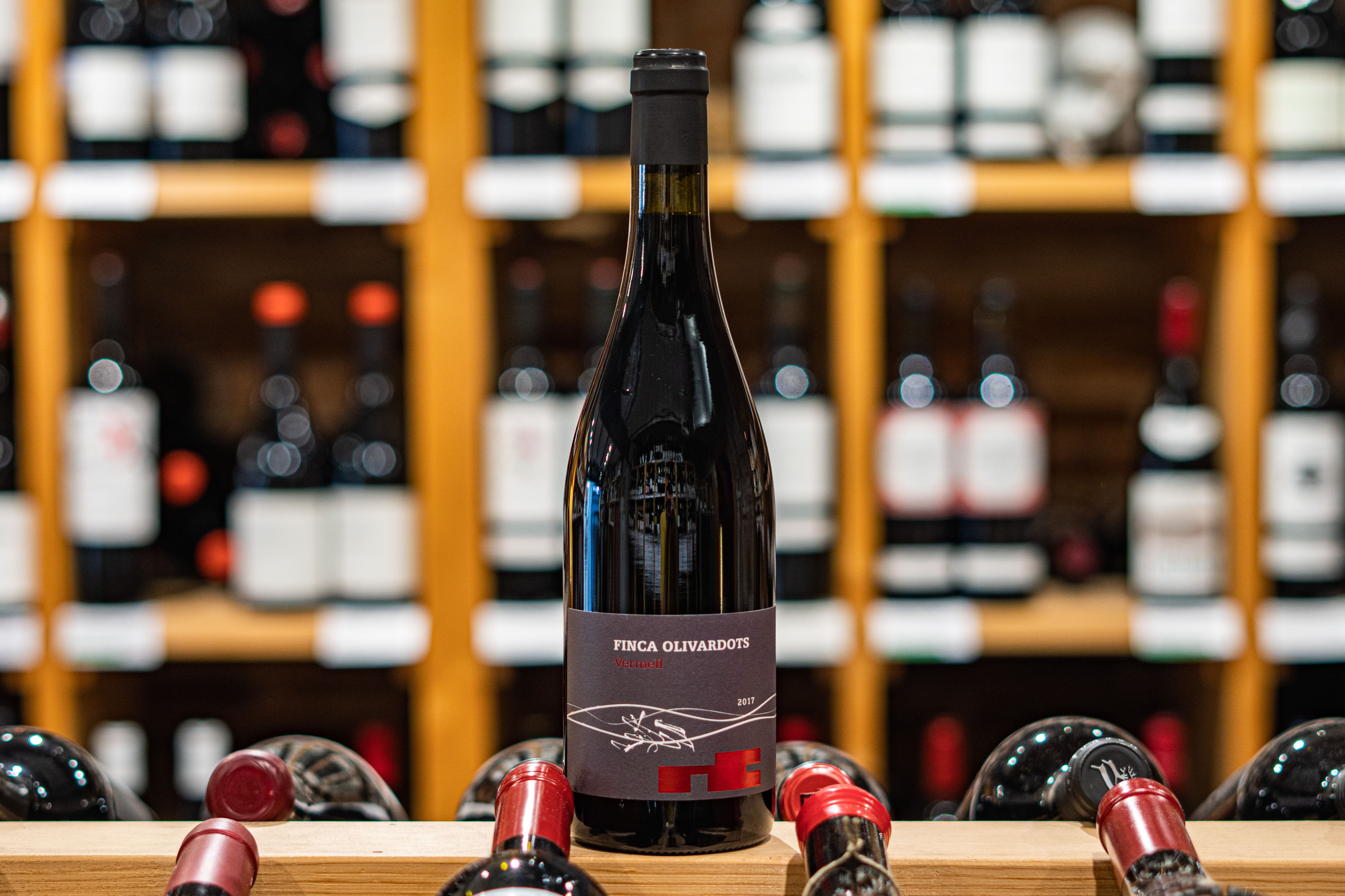 Finca Olivardots Vermell, vino tinto DO Empordà en Més de Vi