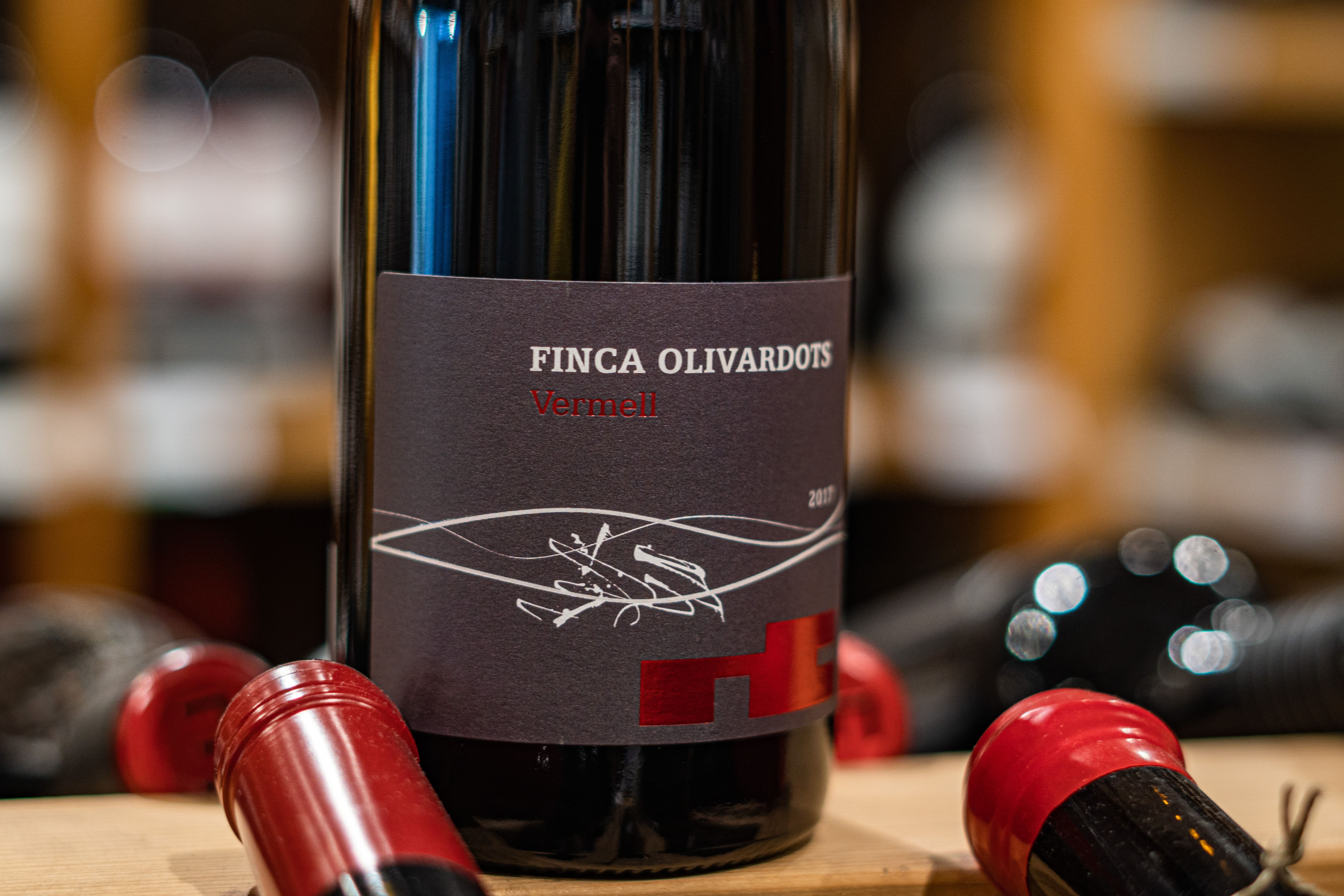 Finca Olivardots Vermell en la carta de vinos de Més de Vi