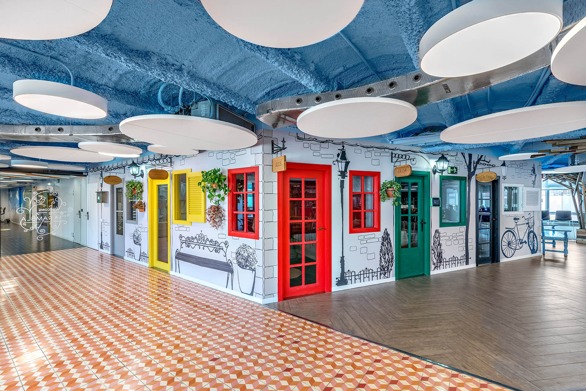 Vista de l'interior de King Barcelona, una de les 30 empreses i negocis creatius empresa que destaquem a Més de Vi